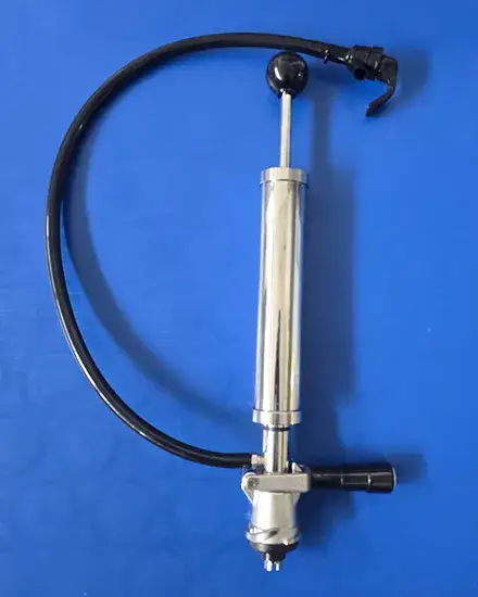 PARTY PUMP